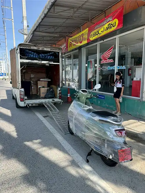 ขนส่งรถจักรยานยนต์